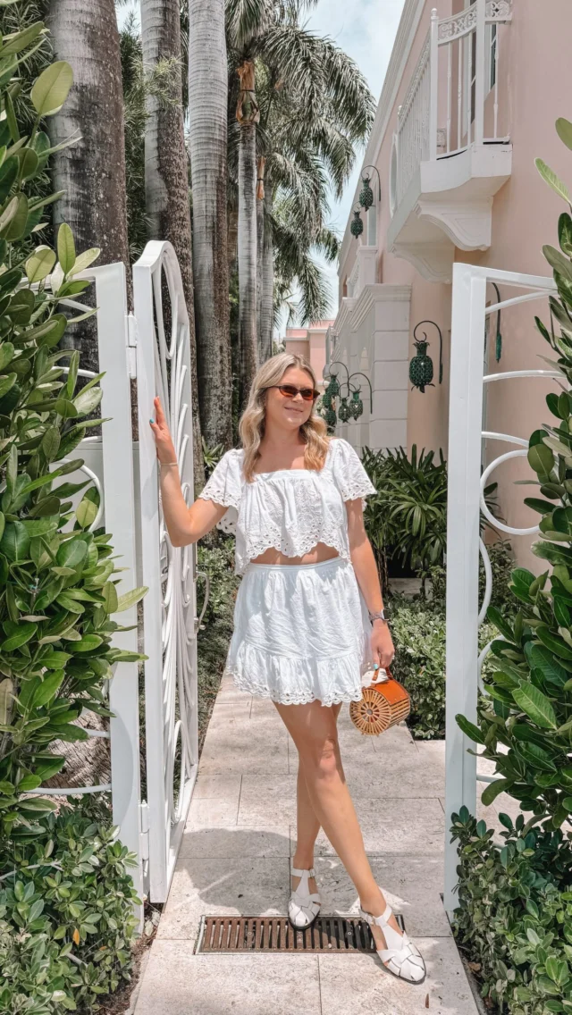 Beach Bound: The ultimate beach vacation packing list 2024 - Travel Meets  Style